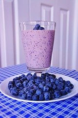Start Your Day Right with a High Protein Overnight Smoothie